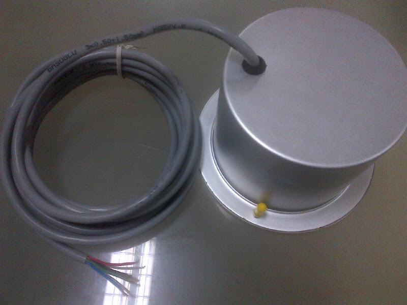 RGB-Asimetrik Çim Bahçe Armatürü Su geçirmez - IP69  Em